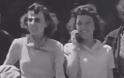 Σάλος στο Διαδίκτυο με βίντεο που δείχνει γυναίκα να έχει κινητό το 1938
