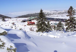 Aχαΐα: Άνοιξη στα χιόνια - Ανοικτό και αυτή την Κυριακή το χιονοδρομικό κέντρο Καλαβρύτων - Φωτογραφία 1