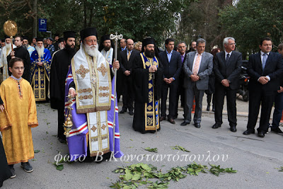 ''Η ιστορική Τριπολιτσά υπεδέχθη το Ιερόν Λείψανον, του εν Αγίοις Πατρός ημών Λουκά του ιατρού και ομολογητού, Αρχιεπισκόπου Συμφερουπόλεως και Κριμαίας του Ρώσου'' - Φωτογραφία 2