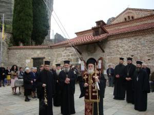 Συγκίνηση στην υποδοχή θαυματουργής εικόνας στη Καλαμπάκα - Φωτογραφία 3