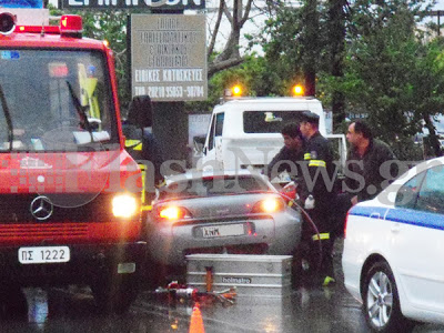 Σοβαρό τροχαίο ατύχημα στην Λ.Καζαντζάκη στα Χανιά - Φωτογραφία 2