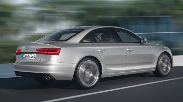 Ελαφρύτερο και οικονομικότερο το νέο Audi A4 - Φωτογραφία 3