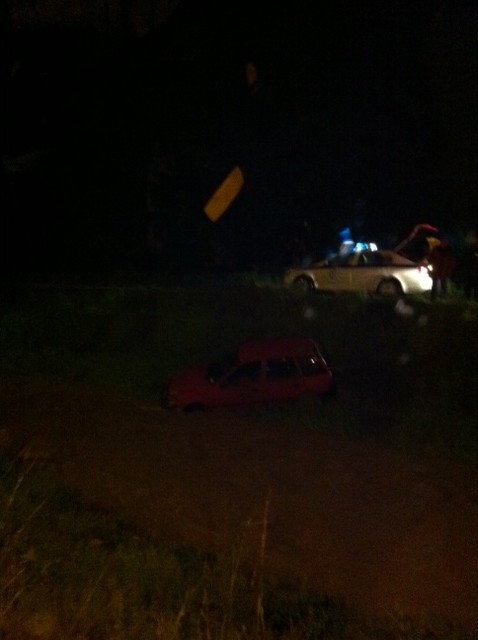 Aυτοκίνητο έπεσε στο ποτάμι του Σκά στη Ναύπακτο - Φωτογραφία 2