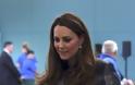 Kate-William: Δείτε το πριγκιπικό ζεύγος να παίζει πινγκ πονγκ (vid)! - Φωτογραφία 4