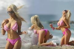 Η Courtney Stodden βγήκε στην παραλία ( Photos )