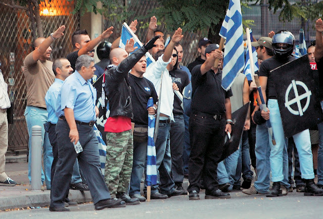 Αυτή είναι η χρυσή αυγή... - Φωτογραφία 2