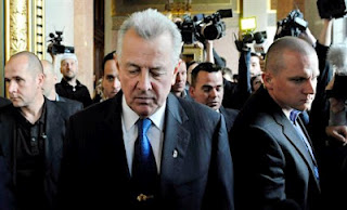Παραιτήθηκε ο πρόεδρος της Ουγγαρίας - Φωτογραφία 1