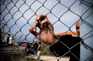Ανοίγει τις πύλες του το πρώτο στρατόπεδο λαθρομεταναστών (αμέσως μετά το Πάσχα) - Φωτογραφία 1