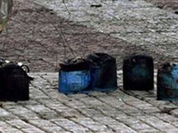 Επίθεση με γκαζάκια στο Δημαρχείο Κερατσινίου - Φωτογραφία 1