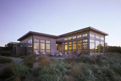 Άμμος και βότσαλα