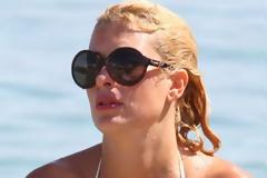 Οι Ελληνίδες παρουσιάστριες που μας ξε...σηκώνουν ( Photos )