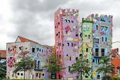 Το πιο χαρούμενο κτήριο στον κόσμο .. θα σας φτιάξει τη διάθεση!