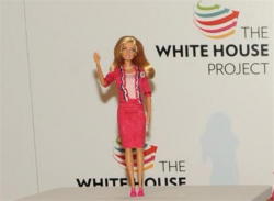 Ψηφίστε Barbie για πρόεδρο!!! - Φωτογραφία 1