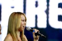 Celebrity Sideboob: Όταν οι διάσημες χρησιμοποιούν σωστά τη μόδα...! (Photos)