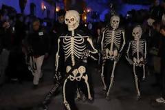 ΔΕΙΤΕ: Τα πιο περίεργα πασχαλινά έθιμα ανά τον κόσμο