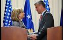 Το «Κράτος Μαφία» του Κόσσοβου: Από τη Μάντλιν στη Χίλαρι: Ο «ερωτικός δεσμός» της υπουργού Εξωτερικών των ΗΠΑ με το UCK - Φωτογραφία 3
