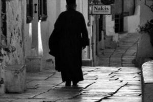 Ηράκλειο: Ιερέας ''μαϊμού'' πραγματοποιεί εράνους - Ανακοίνωση από την Αρχιεπισκοπή - Φωτογραφία 1