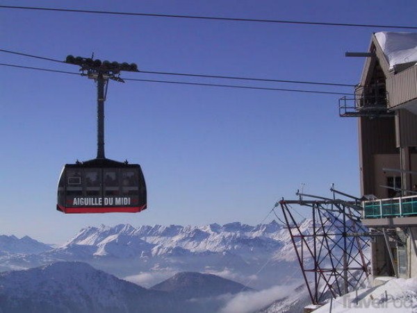 ΔΕΙΤΕ: AIGUILLE DU MIDI Η γέφυρα που… κόβει την ανάσα - Φωτογραφία 6