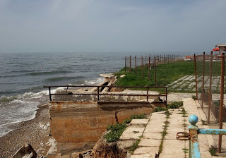 Έβαλαν συρματόπλεγμα στην παραλία της Αλεξανδρούπολης! - Φωτογραφία 1