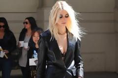 Τα δίμετρα πόδια της Taylor Momsen