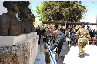 Έγιναν τα αποκαλυπτήρια μνημείου των 3 ηρώων των Ιμίων - Φωτογραφία 2