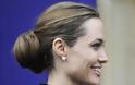 Η Angelina Jolie μεγάλωσε: Δείτε τη star με γκρίζα μαλλιά και ρυτίδες - Φωτογραφία 4