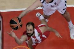 ΜΕ... ΕΙΚΟΝΕΣ ΤΟ ΟΛΥΜΠΙΑΚΟΣ - ΕΦΕΣ (71-53) *PHOTOS*