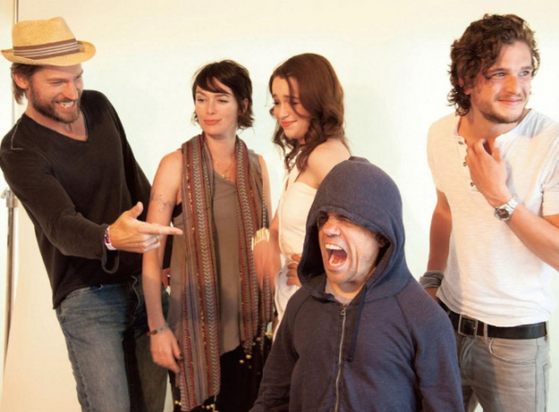 Το Cast του Game of Thrones χαλαρώνει, εκτός πλατώ! (Photos) - Φωτογραφία 8