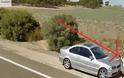 Το αυτοκίνητο της Google Street View έκανε πάλι το...θαύμα του!