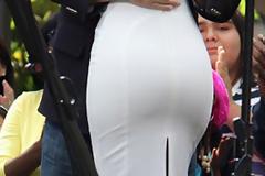Η πίσω όψη της Maria Menounos