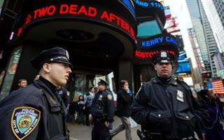 Έκτακτα μέτρα ασφαλείας και στη Νέα Υόρκη - Φωτογραφία 1