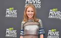 H μποτοξαρισμένη Κάιλι Μινόγκ πασχίζει να χαμογελάσει στα MTV Movie Awards - Φωτογραφία 3