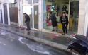 Καστοριά: Οδός Μητροπόλεως - Καταστηματάρχες καθάρισαν τα πεζοδρόμια [video] - Φωτογραφία 4