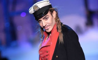 Τζον Γκαλιάνο: Ανεπιθύμητος στην Eurovision ο άσωτος υιός της μόδας - Φωτογραφία 1