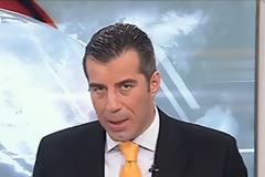 Του δίνω λίγο χρόνο να αποκαλύψει τον εντολέα του