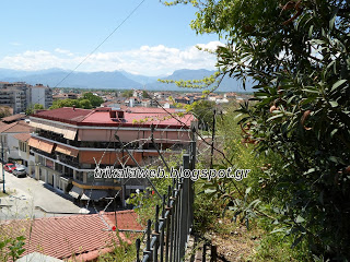 Ελλιπής η περίφραξη στο φρούριο Τρικάλων - Φωτογραφία 11