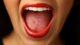 Υγεία: Οι ενοχλητικές άφτρες στο στόμα και πως να απαλλαγείτε - Φωτογραφία 1