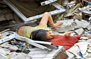 Κίνα: Σεισμός 6,6 R με 102 νεκρούς και 2.200 τραυματίες - Φωτογραφία 1