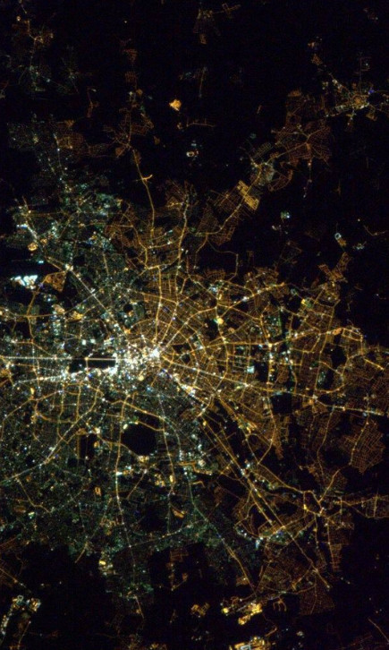 Κι όμως το Βερολίνο είναι ακόμη... χωρισμένο - Εντυπωσιακή αεροφωτογραφία - Φωτογραφία 2