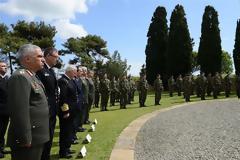 ΠΑΡΟΥΣΙΑ ΑΡΧΗΓΟΥ ΓΕΕΘΑ ΣΤΙΣ ΕΚΔΗΛΩΣΕΙΣ ΤΙΜΗΣ ΚΑΙ ΜΝΗΜΗΣ ΓΙΑ ΤΟΥΣ ΠΕΣΟΝΤΕΣ ΤΗΣ ΜΑΧΗΣ ΤΗΣ ΚΑΛΛΙΠΟΛΗΣ