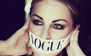 Διευθύντρια Vogue: Χαρτομάντιλα τρώνε τα μοντέλα για να χορτάσουν - Φωτογραφία 1