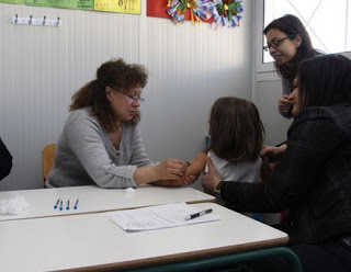 Aντιφυματικοί εμβολιασμοί στο Δημοτικό Σχολείο Καποτά του Δήμου Αχαρνών - Φωτογραφία 1