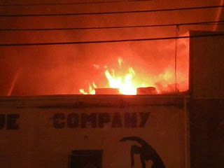Ολική καταστροφή σε γυμναστήριο στο νομό Κορινθίας από πυρκαγιά - Φωτογραφία 1