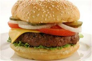 Δείτε πώς είναι ένα χάμπουργκερ των McDonald's φτιαγμένο πριν από 14 χρόνια! - Φωτογραφία 1
