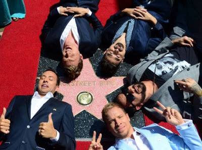 Backstreet Boys: Απέκτησαν το δικό τους αστέρι στη Λεωφόρο της Δόξας - Φωτογραφία 2