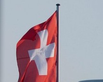 Η Ελβετία περιορίζει τις άδειες εργασίας για τους Ευρωπαίους - Φωτογραφία 1
