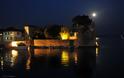 Παιχνιδιάρικο φεγγάρι από το Λιμάνι της Ναυπάκτου - Φωτογραφία 4