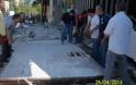 Απομάκρυνση αυθαιρέτων κατασκευών καταστημάτων στο Γκάζι από συνεργεία του δήμου Αθηναίων