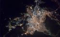 H συγκλονιστική εικόνα της Αθήνας από το διάστημα που κάνει το γύρο του διαδικτύου - Φωτογραφία 2