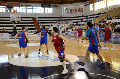 Πάτρα: Tρίποντο ανθρωπιάς για την ενίσχυση των οικονομικά αδύναμων συμπολιτών - Δείτε φωτο - Φωτογραφία 11